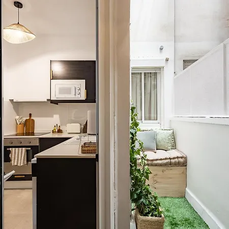 Apartman Charm With Mediterranean Vibes