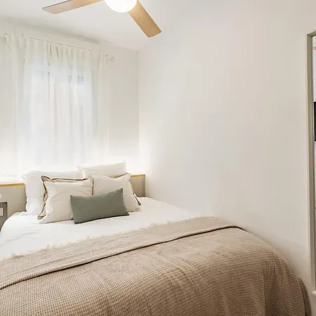 Charm With Mediterranean Vibes Apartman Barcelona